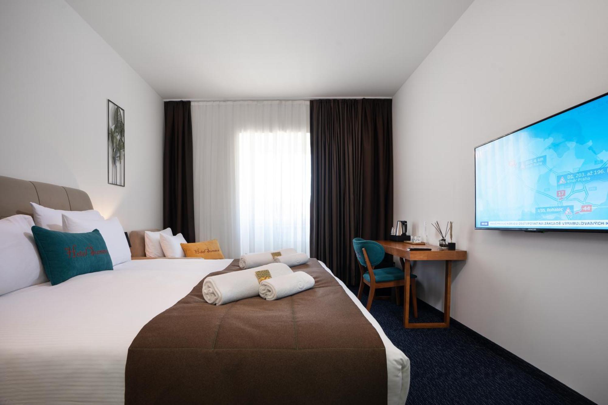 Hotel Sumava เชเลซนารูดา ภายนอก รูปภาพ